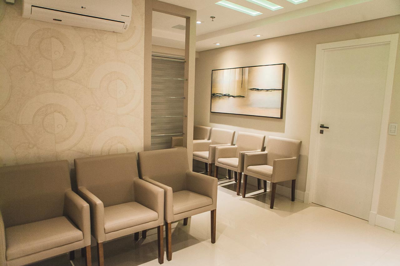 Ambiente interno acolhedor da Clínica Égide